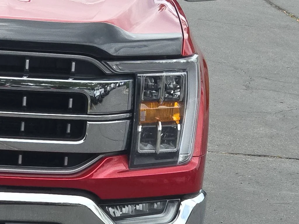 Used 2021 Red Ford XLT image 16