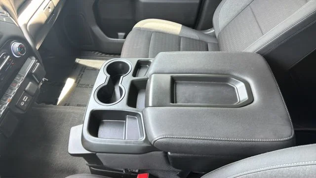 Used 2025 White Chevrolet Custom image 11