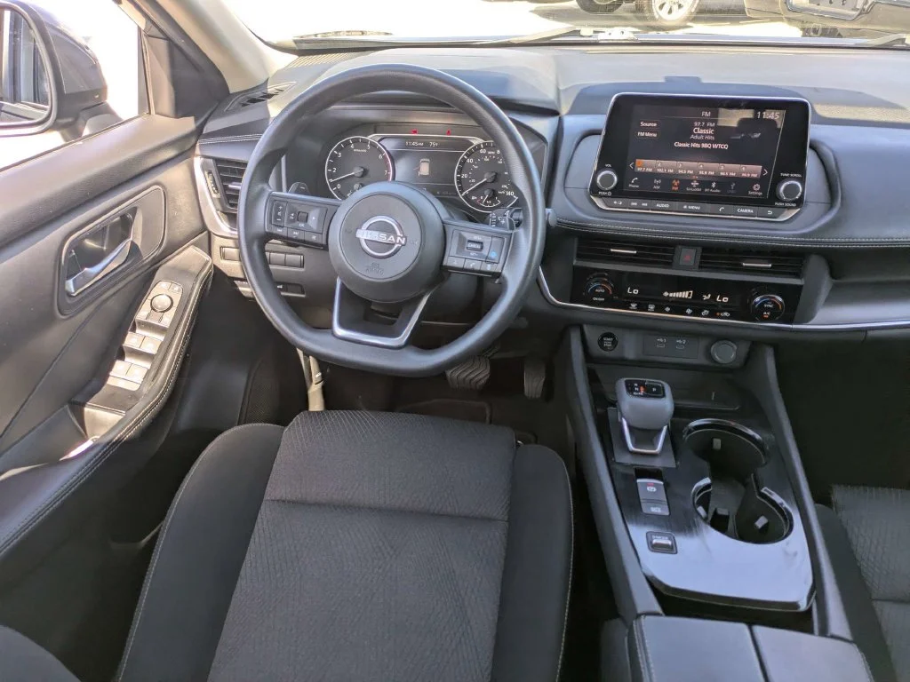 Used 2024 Gray Nissan SV image 17