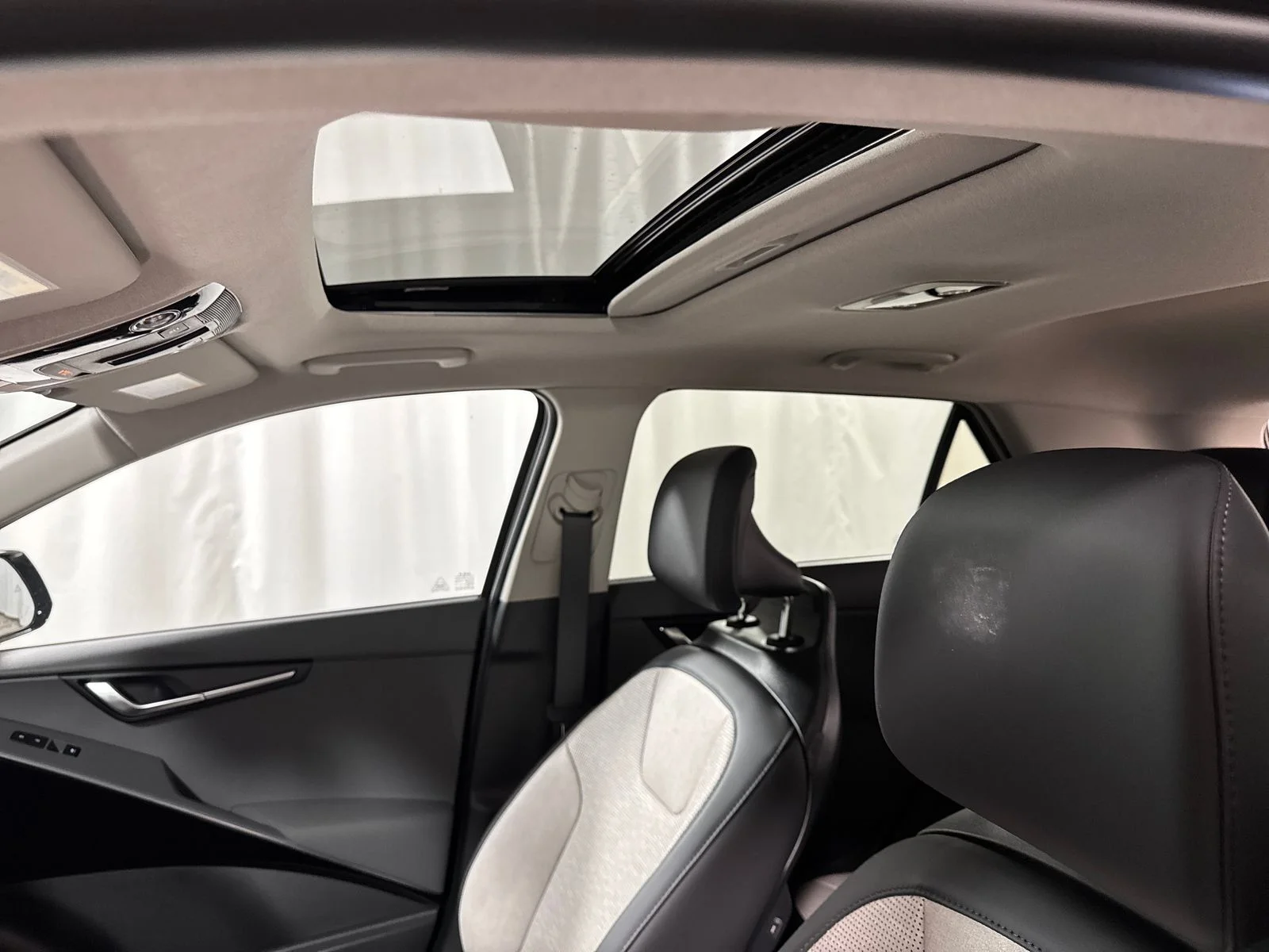 New 2026 Aurora Black Kia SX image 22