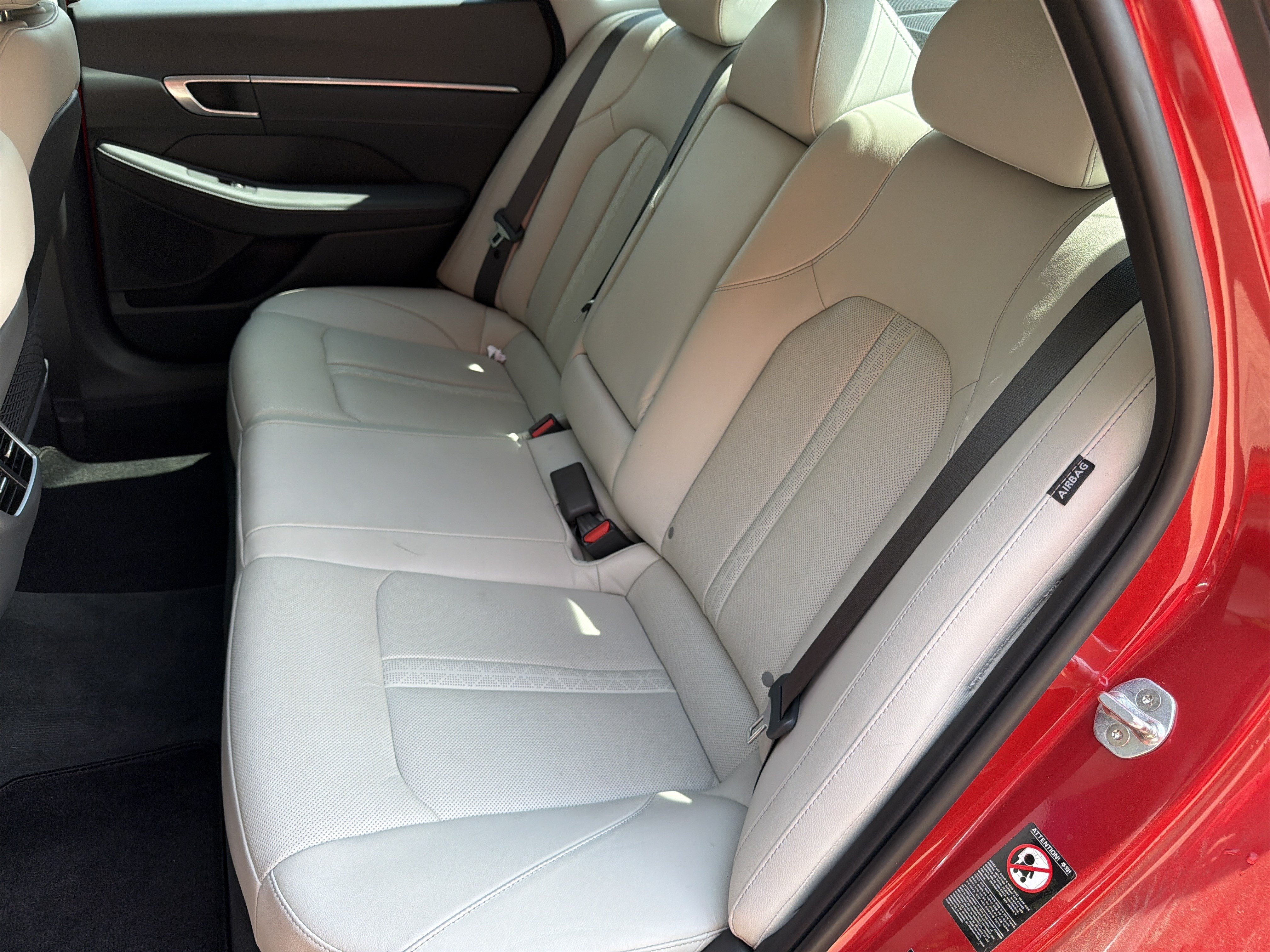 Used 2021 Calypso Red Hyundai Limited image 20