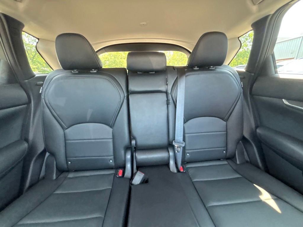 Used 2025 Gray INFINITI PURE image 32
