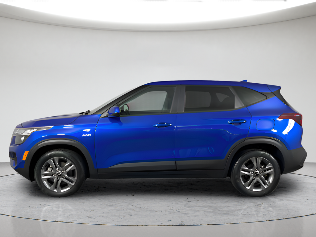 2023 Kia Seltos LX - Photo 8