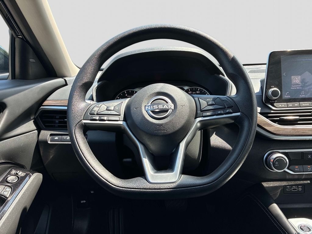 Used 2023 Black Nissan 2.5 SV image 19