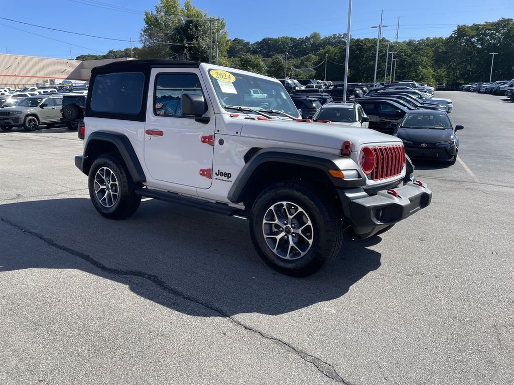 Used 2024 White Jeep Sport S image 6