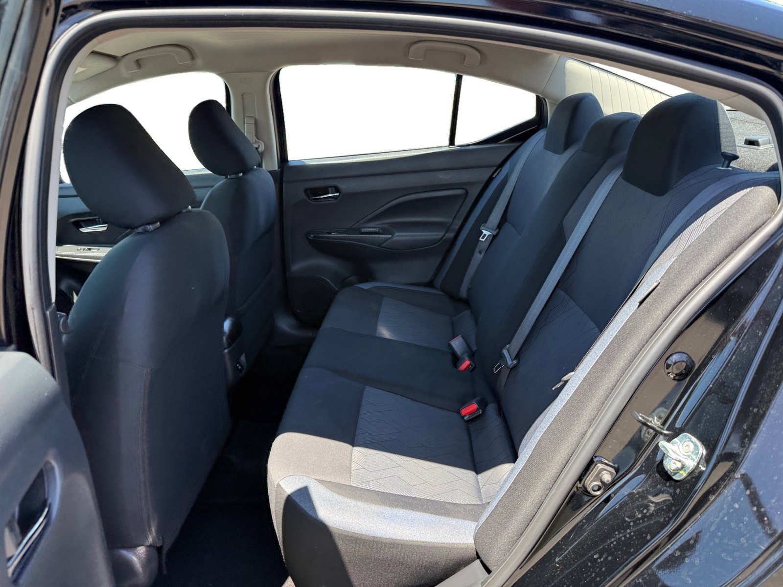 Used 2023 Super Black Nissan 1.6 SV image 16