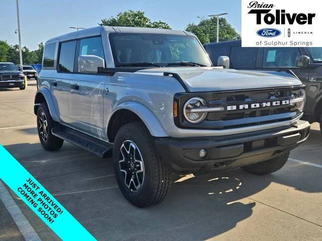 2026 Ford Bronco Outer Banks 4x4's photo