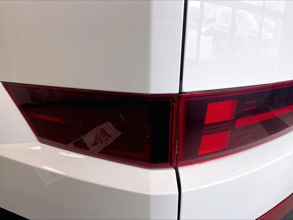 Used 2026 White Hyundai SE image 34