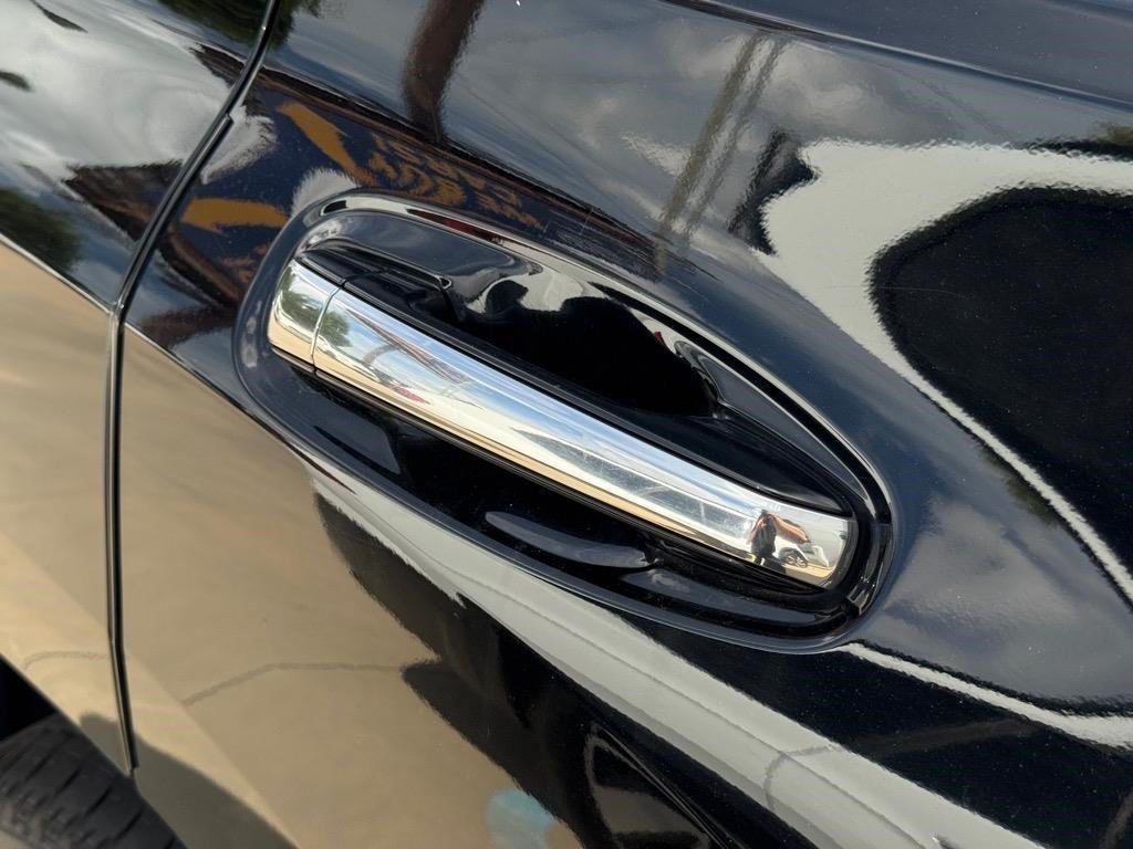 Certified Used 2023 Onyx Black Lexus GX 460 Premium image 25