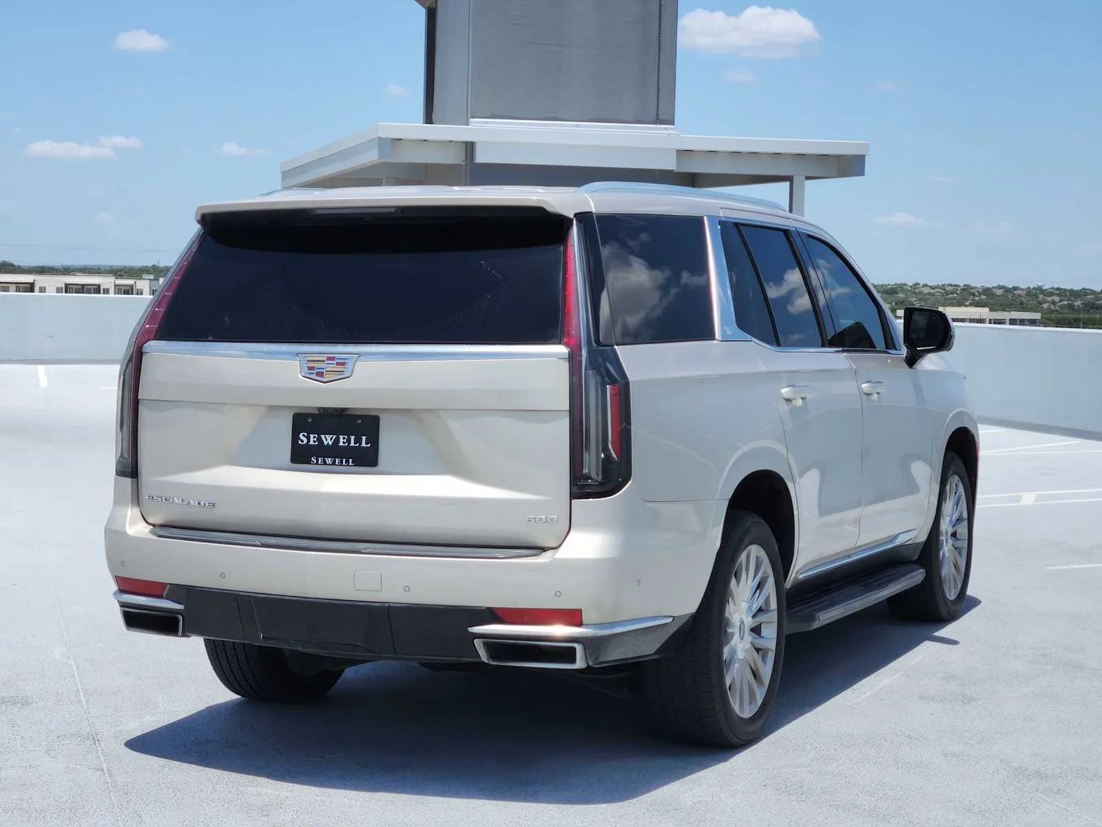 Used 2021 Sandstone Metallic Cadillac Premium Luxury image 5