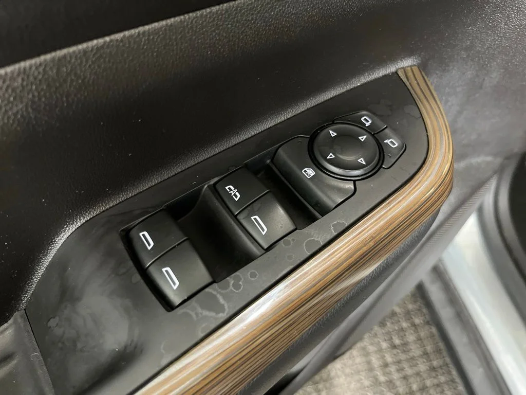 Used 2023 Silver GMC SLE image 4