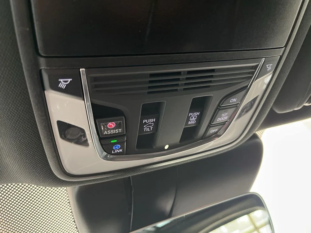 Used 2023 White Acura A-Spec Package image 13