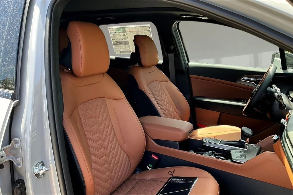 New 2026 Wolf Gray Kia X-Line image 11