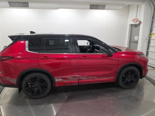 New 2026 Red Mitsubishi Ralliart image 4