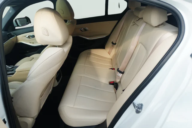 Used 2021 White BMW 330i xDrive image 14