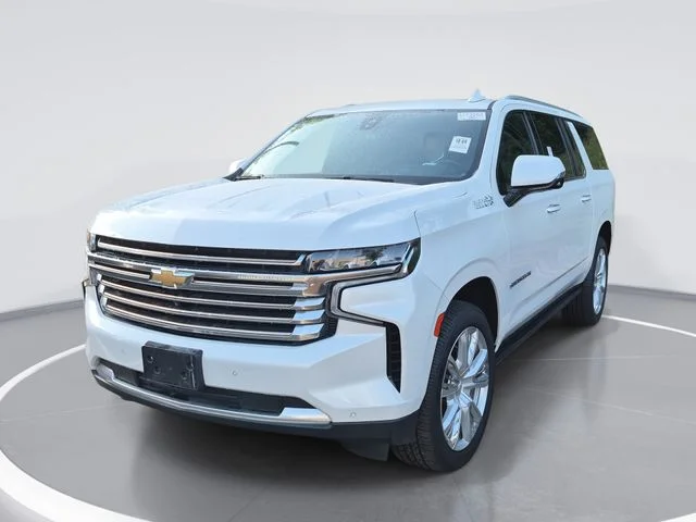 Used 2021 Beige Chevrolet High Country image 1