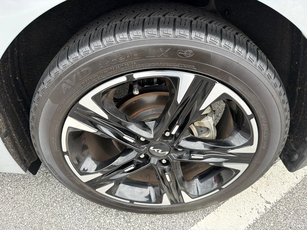 Used 2023 Gray Kia GT-Line image 19