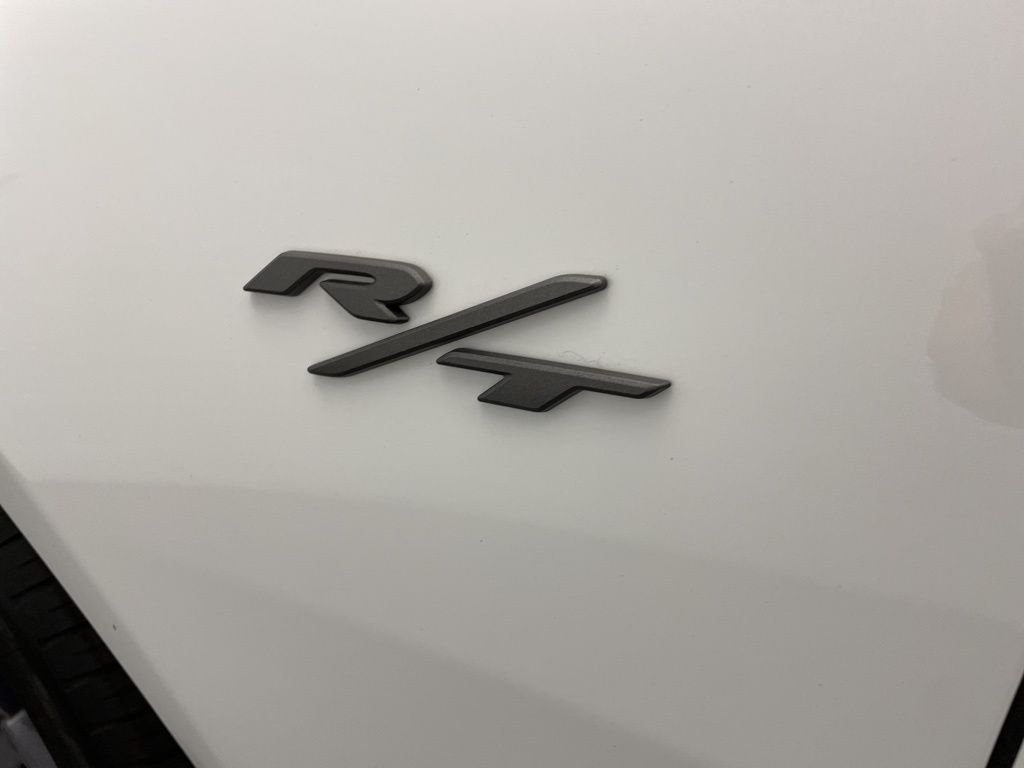 New 2026 White Knuckle Exterior Paint Dodge R/T Plus image 12