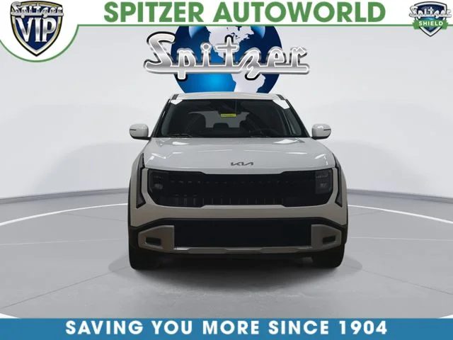 New 2027 White Kia LX image 4