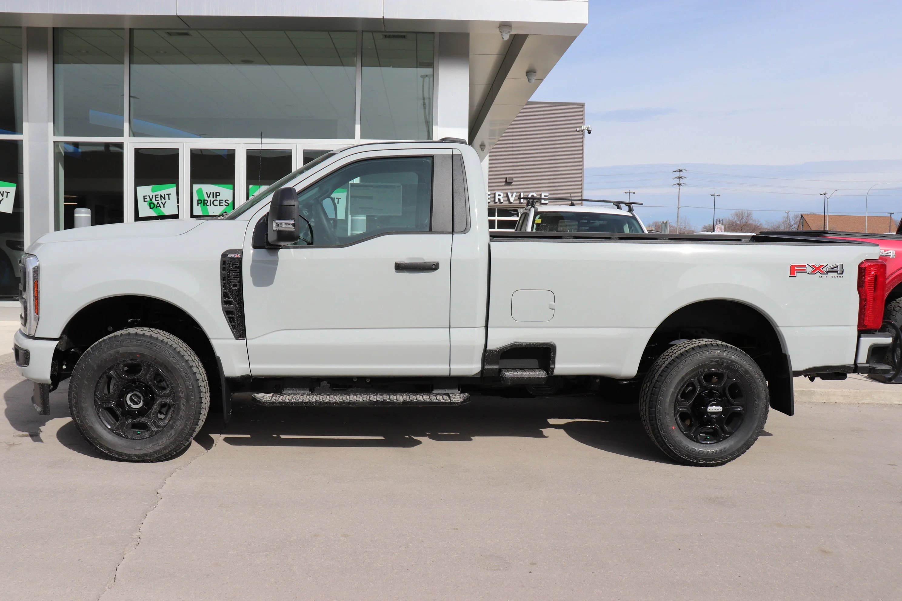 New 2026 AVALANCHE Ford XL image 3