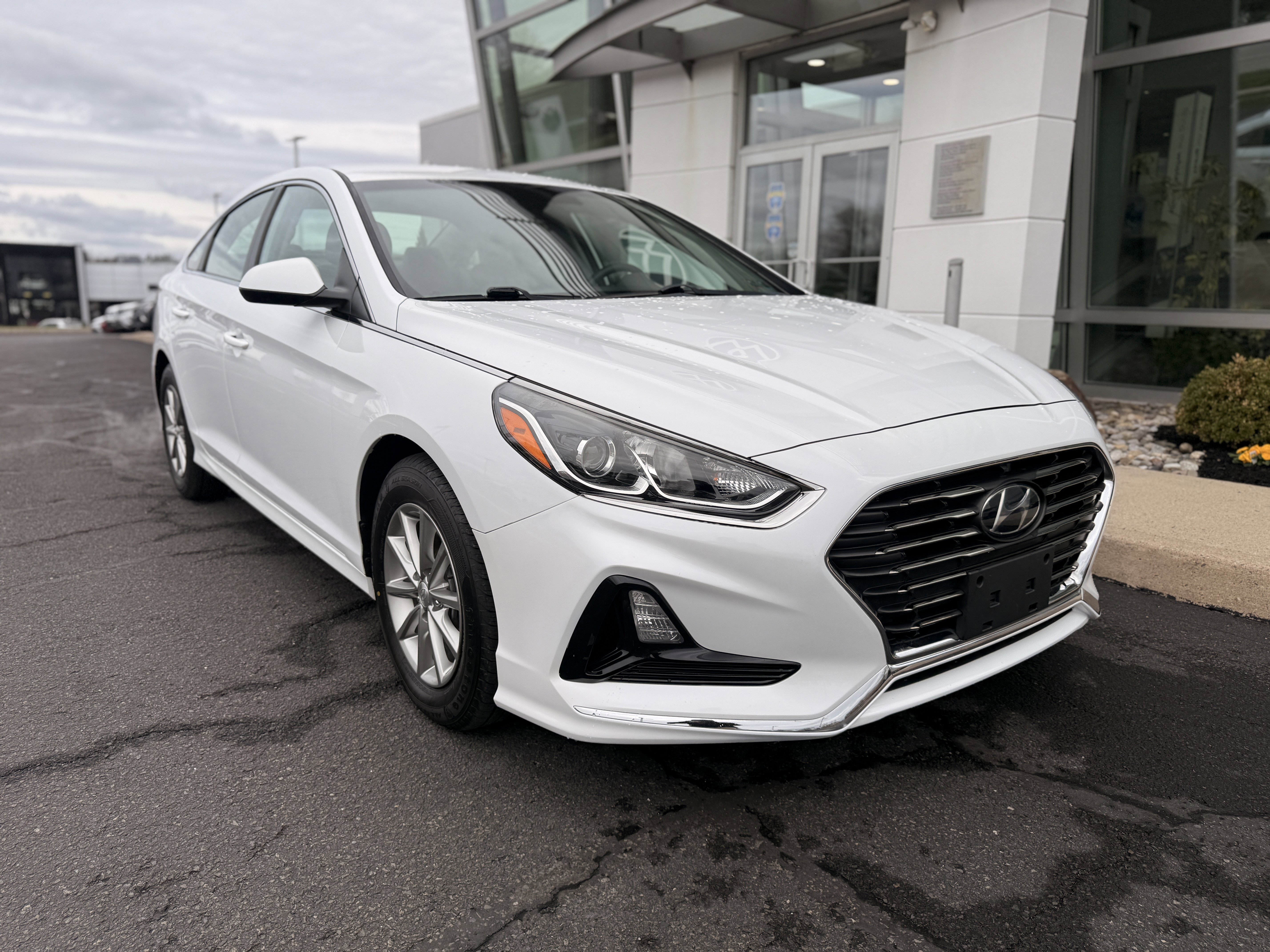 Used 2019 Hyundai Sonata SE with VIN 5NPE24AF2KH774234 for sale in Colmar, PA