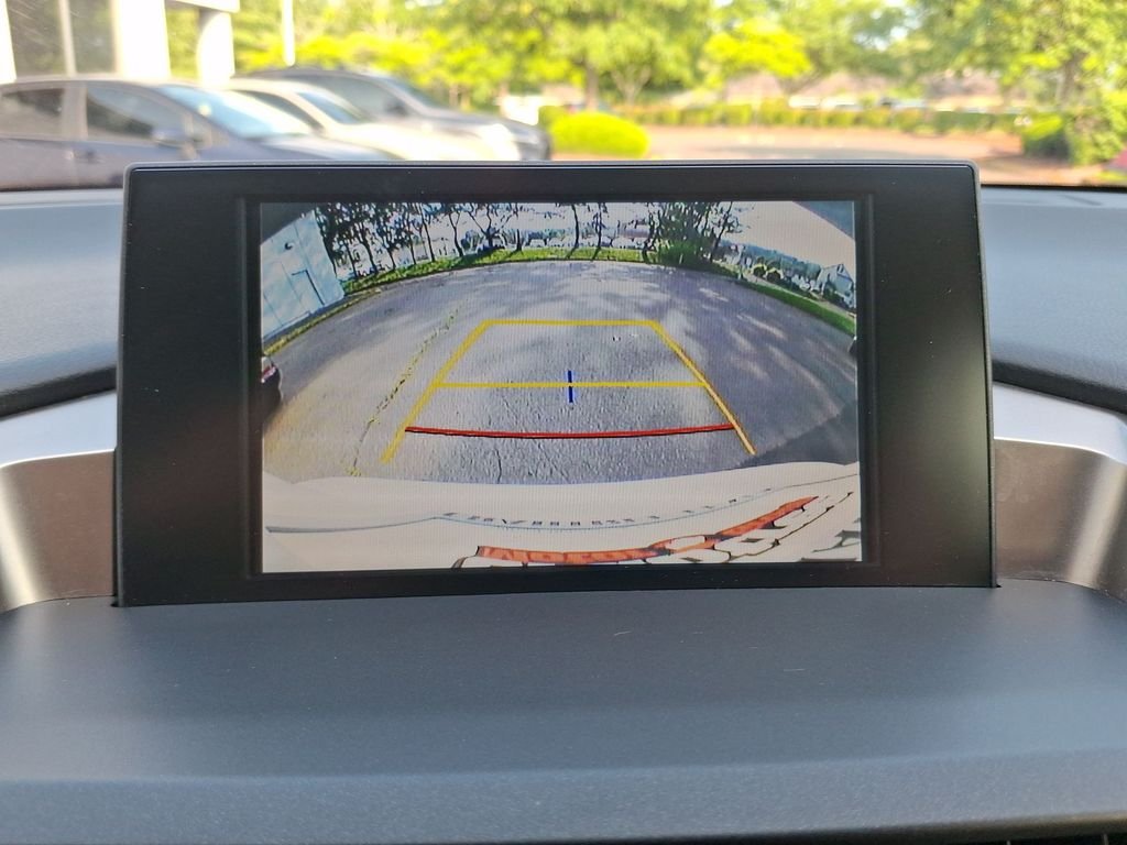 Used 2017 White Lexus 200t image 23