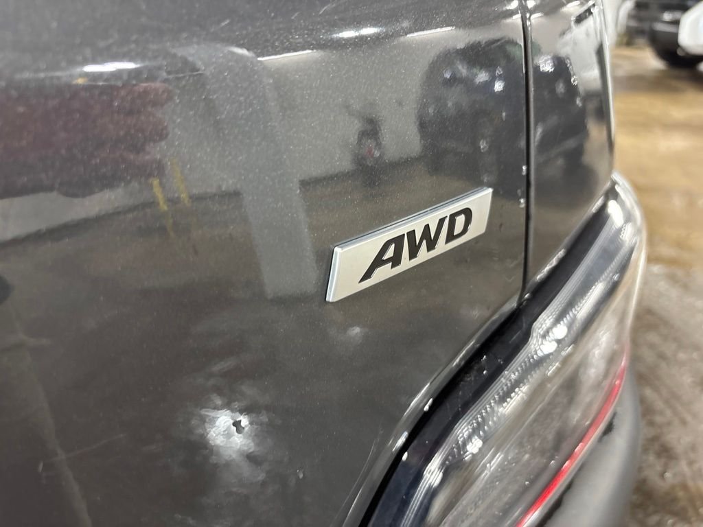 Certified Used 2023 Gray Hyundai SEL image 33