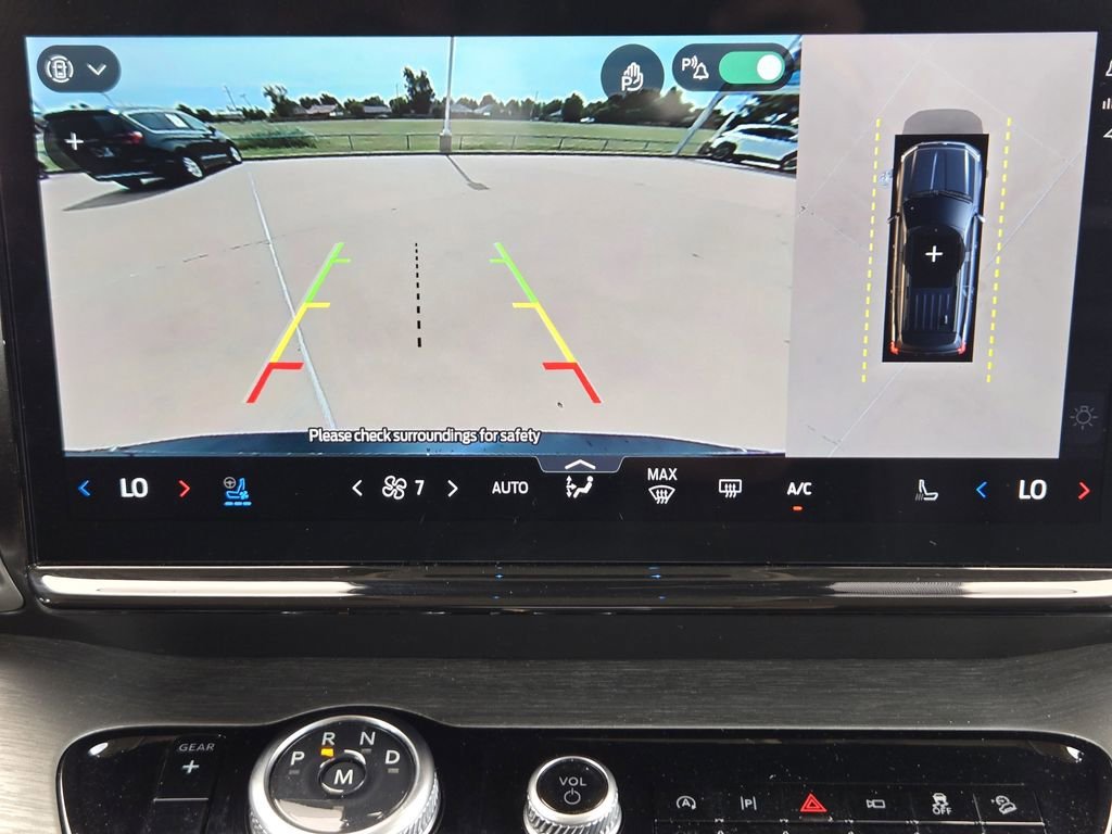 Used 2025 Black Ford Platinum image 13