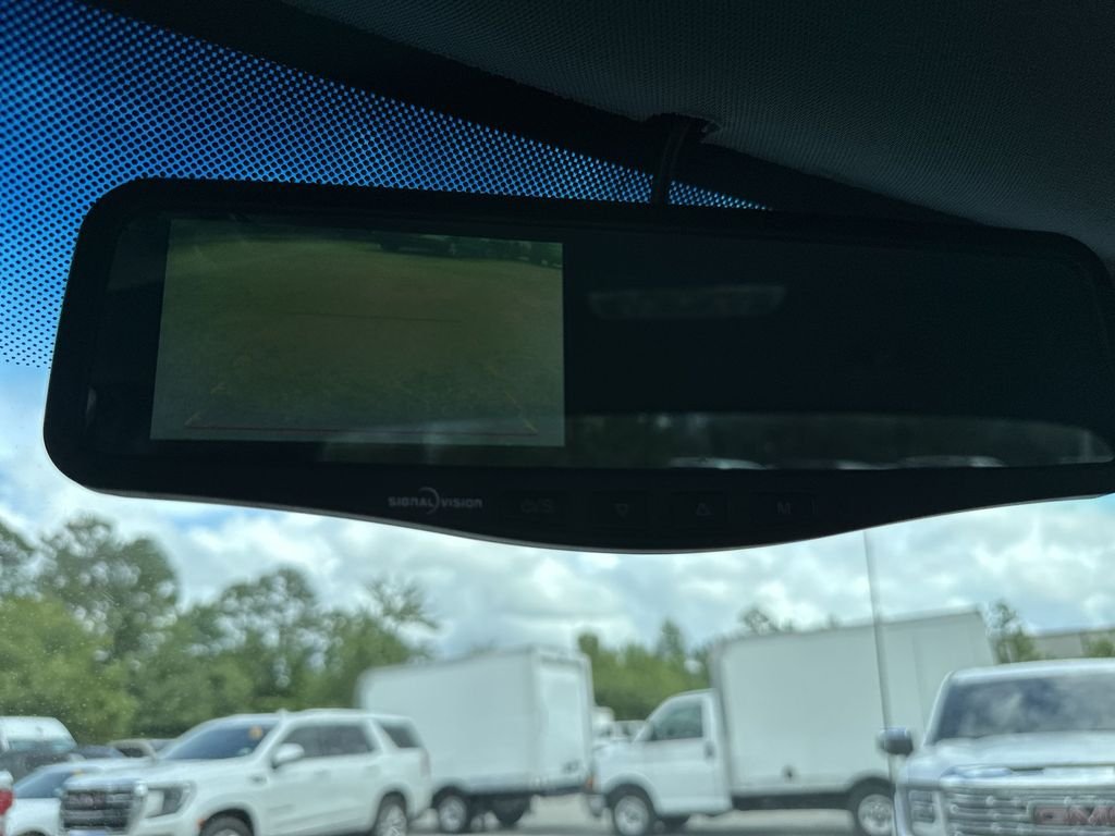 Used 2014 White Ford XL image 14