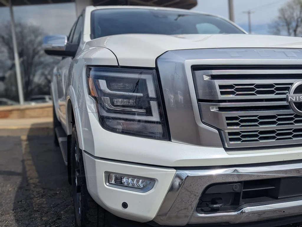 Used 2023 White Nissan Platinum Reserve image 14