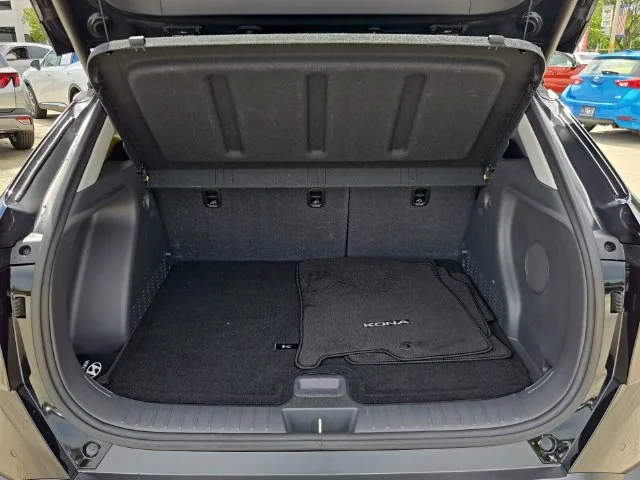 2024 Hyundai Kona Limited - Photo 13