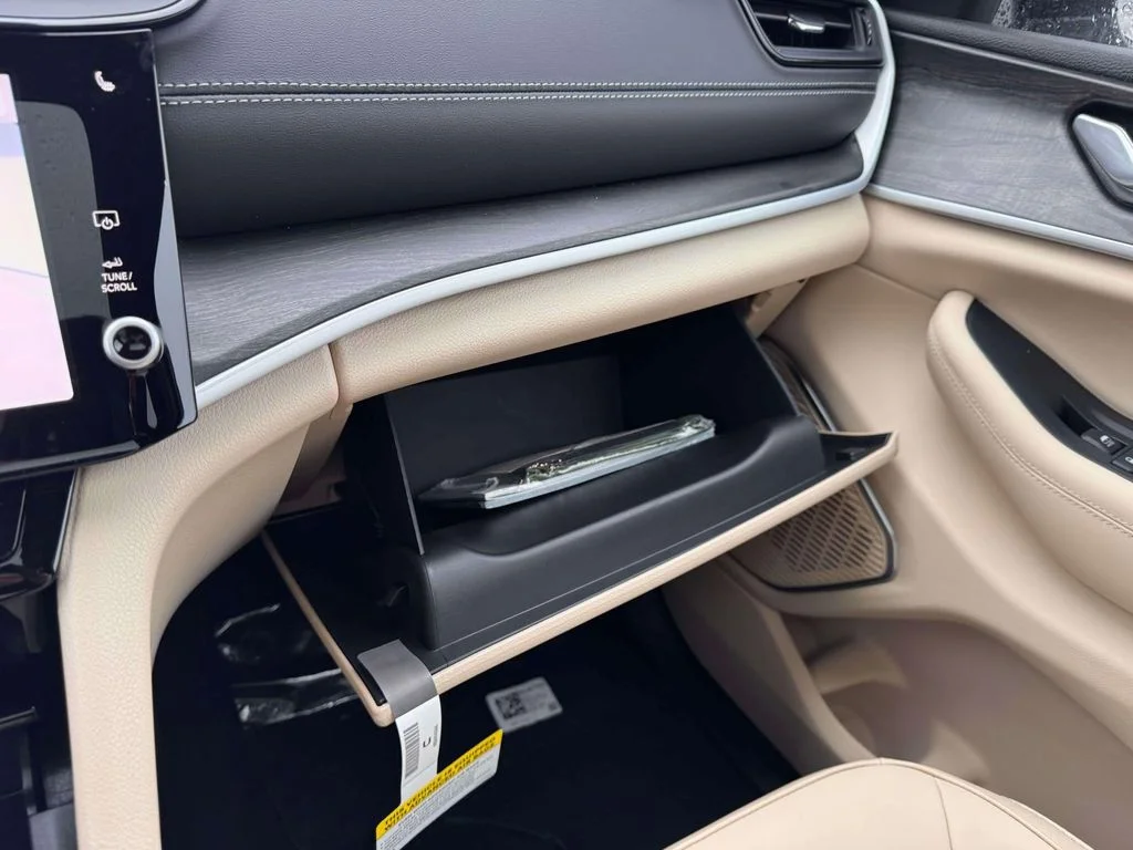 New 2026 Silver Jeep Limited image 22