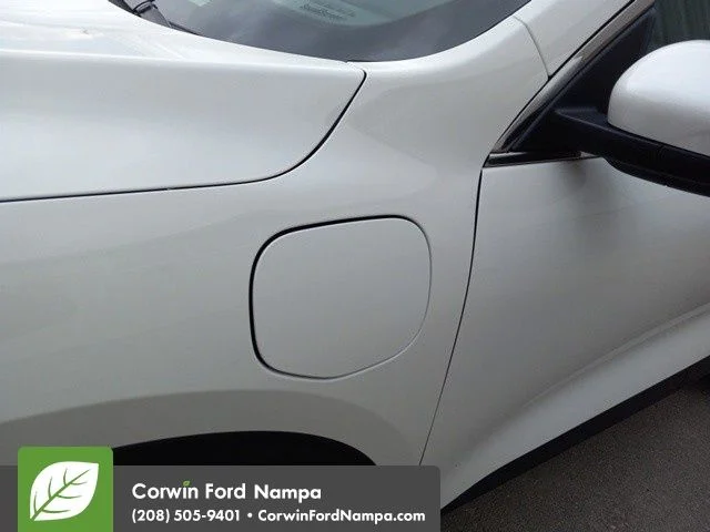 New 2025 Star White Metallic Tri-Coat Ford Base image 9