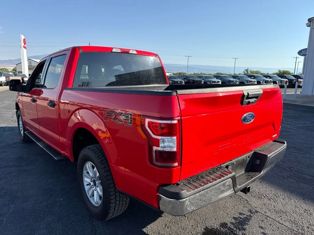 Used 2018 Race Red Ford XLT image 9
