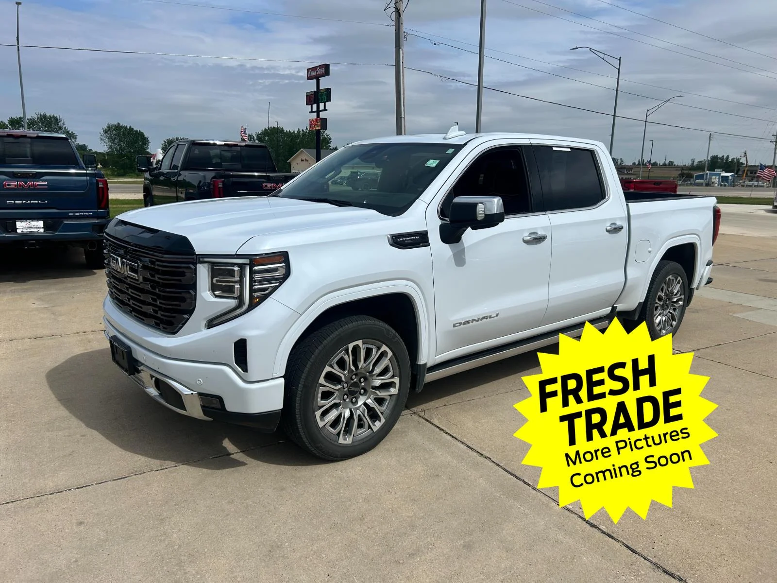 2026 GMC Sierra 4WD Crew Cab Short Box Denali Ultimate's photo