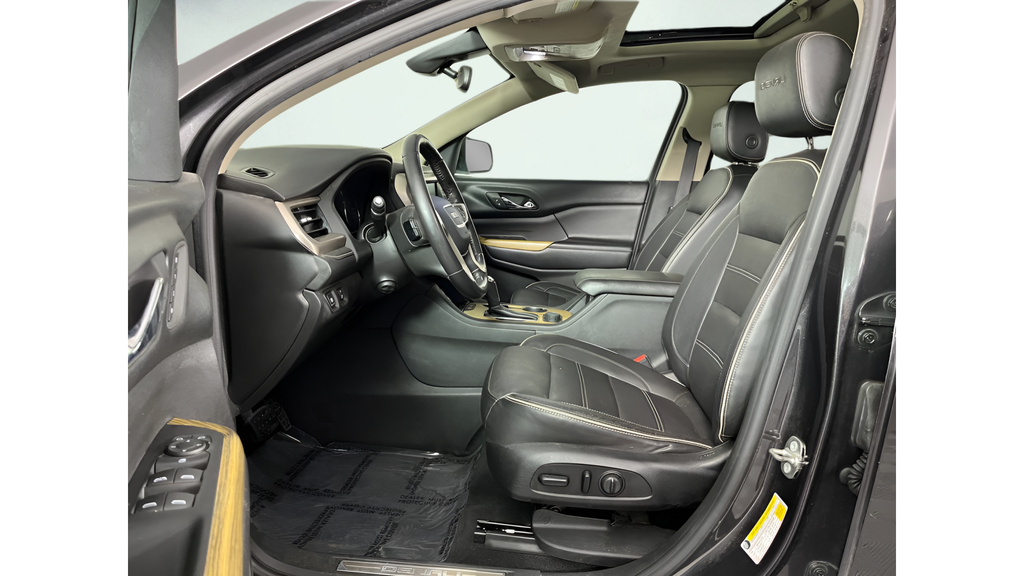Used 2017 Iridium Metallic GMC Denali image 10