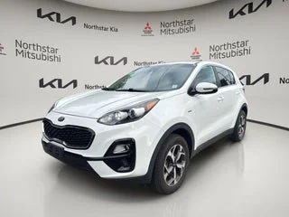 Used 2020 White Kia LX image 1