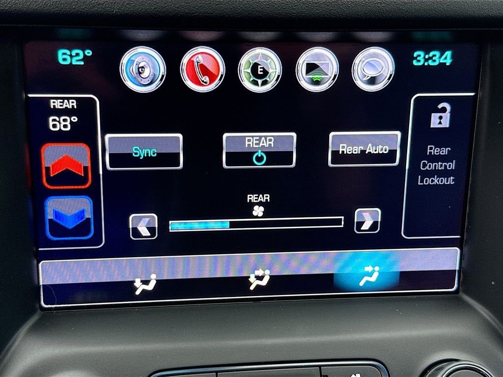 Used 2017 White Frost Tricoat GMC Denali image 36