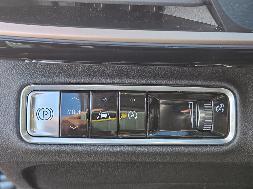 2025 Buick Envision Sport Touring - Photo 30