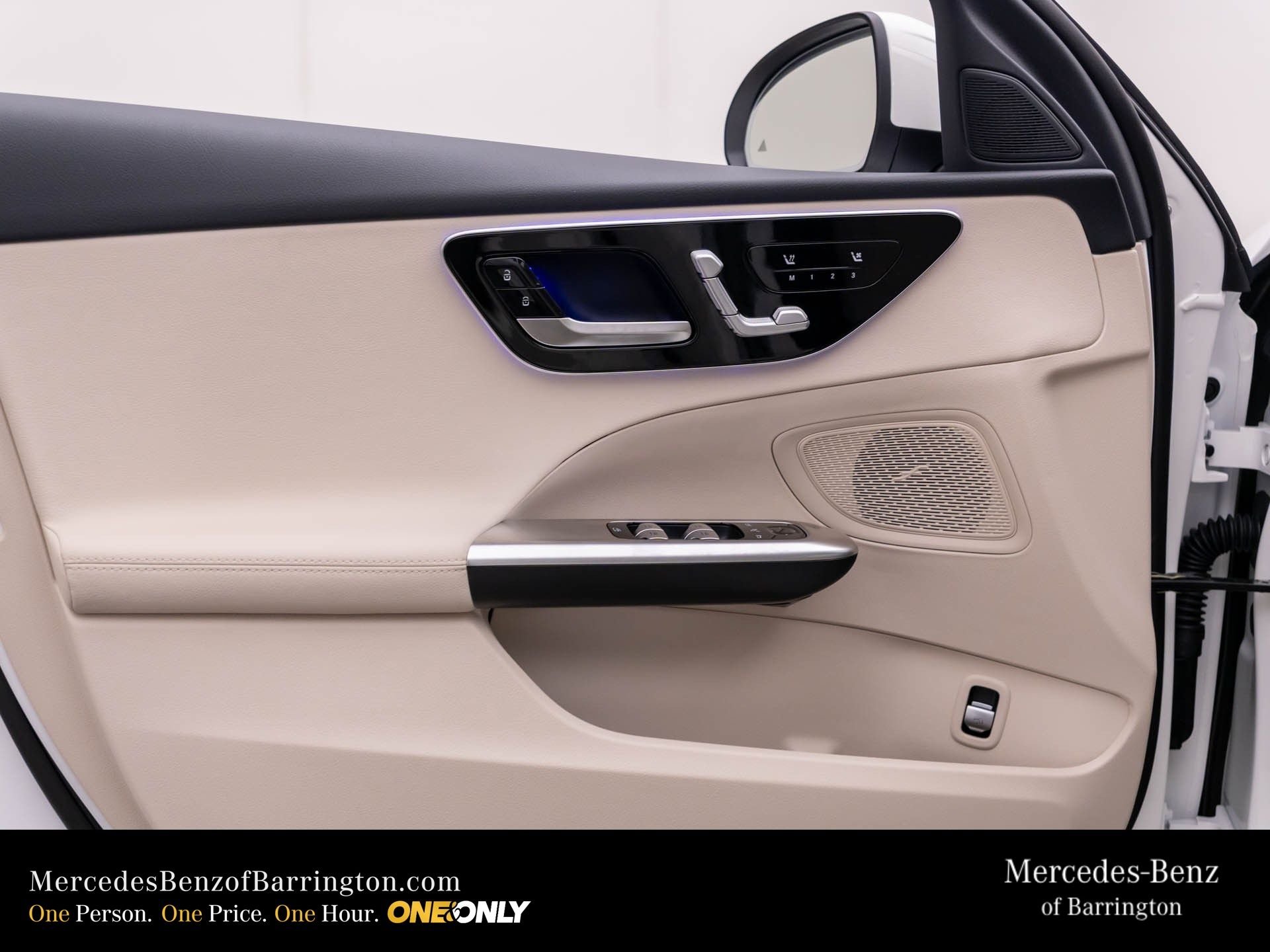 New 2026 Polar White Mercedes-Benz C 300 image 15