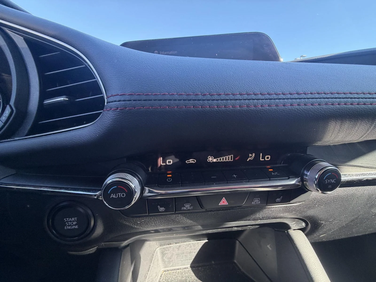 Used 2022 Polymetal Gray Metallic Mazda Carbon Edition image 17