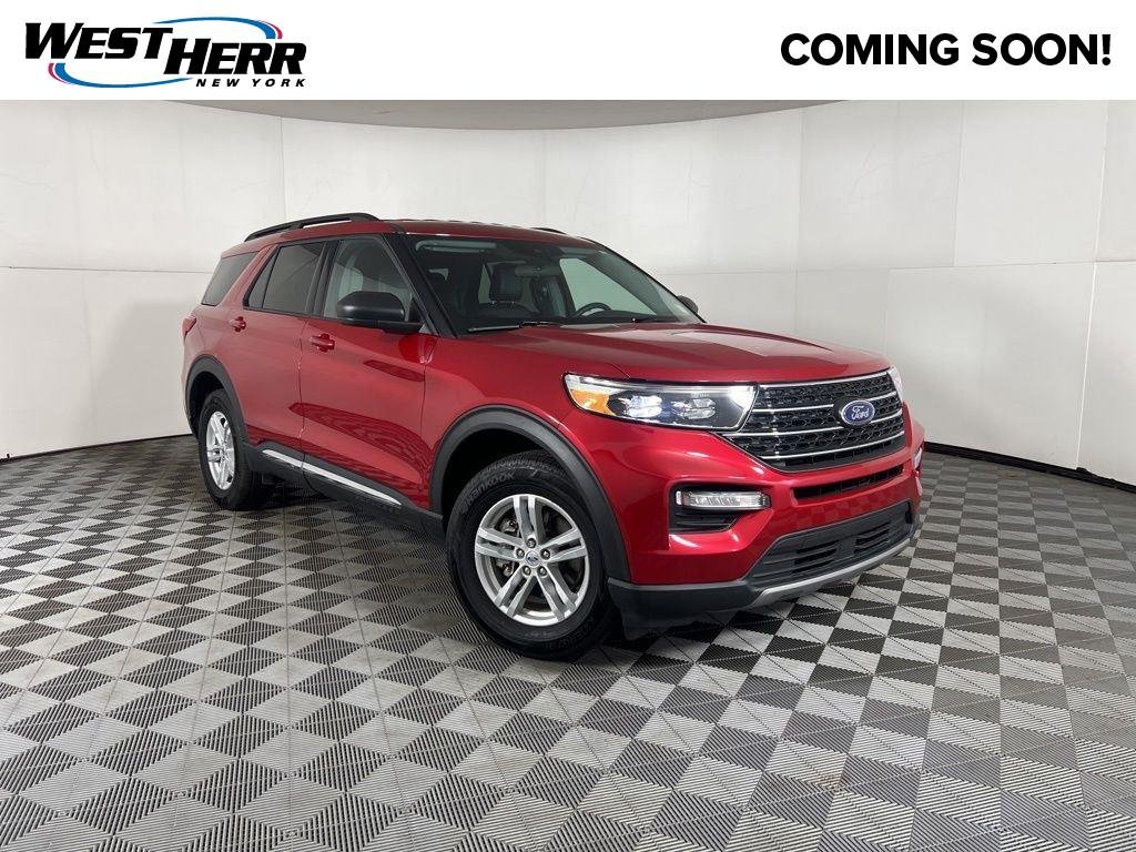 Used 2024 Red Metallic Ford XLT image 1