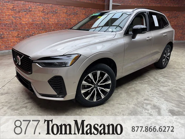 2024 Volvo XC60 B5 Plus Dark Theme
