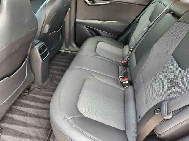Used 2023 Gray Kia Wind image 30