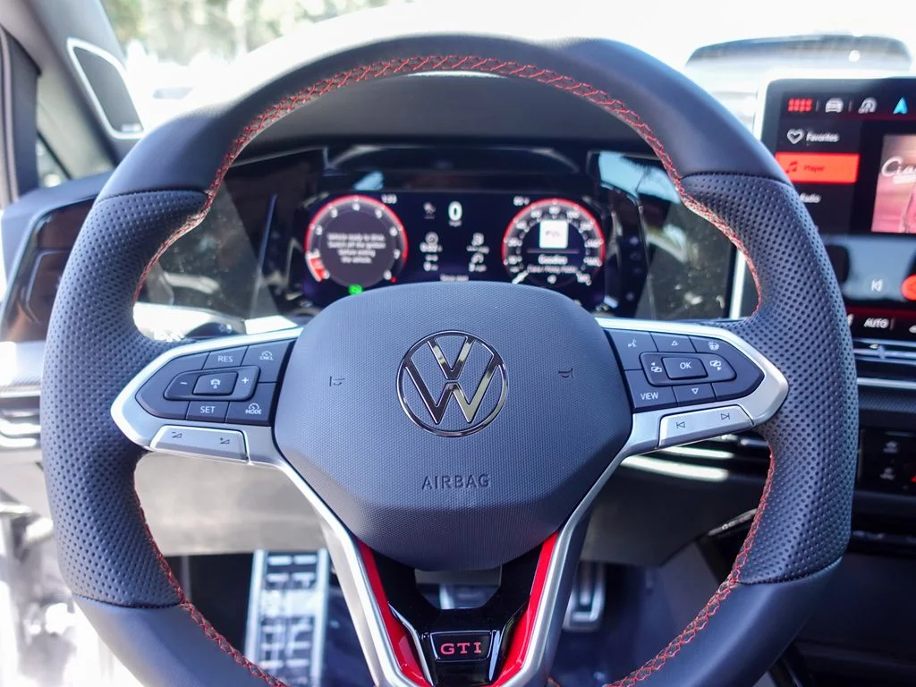 New 2026 Moonstone Gray Volkswagen SE image 12