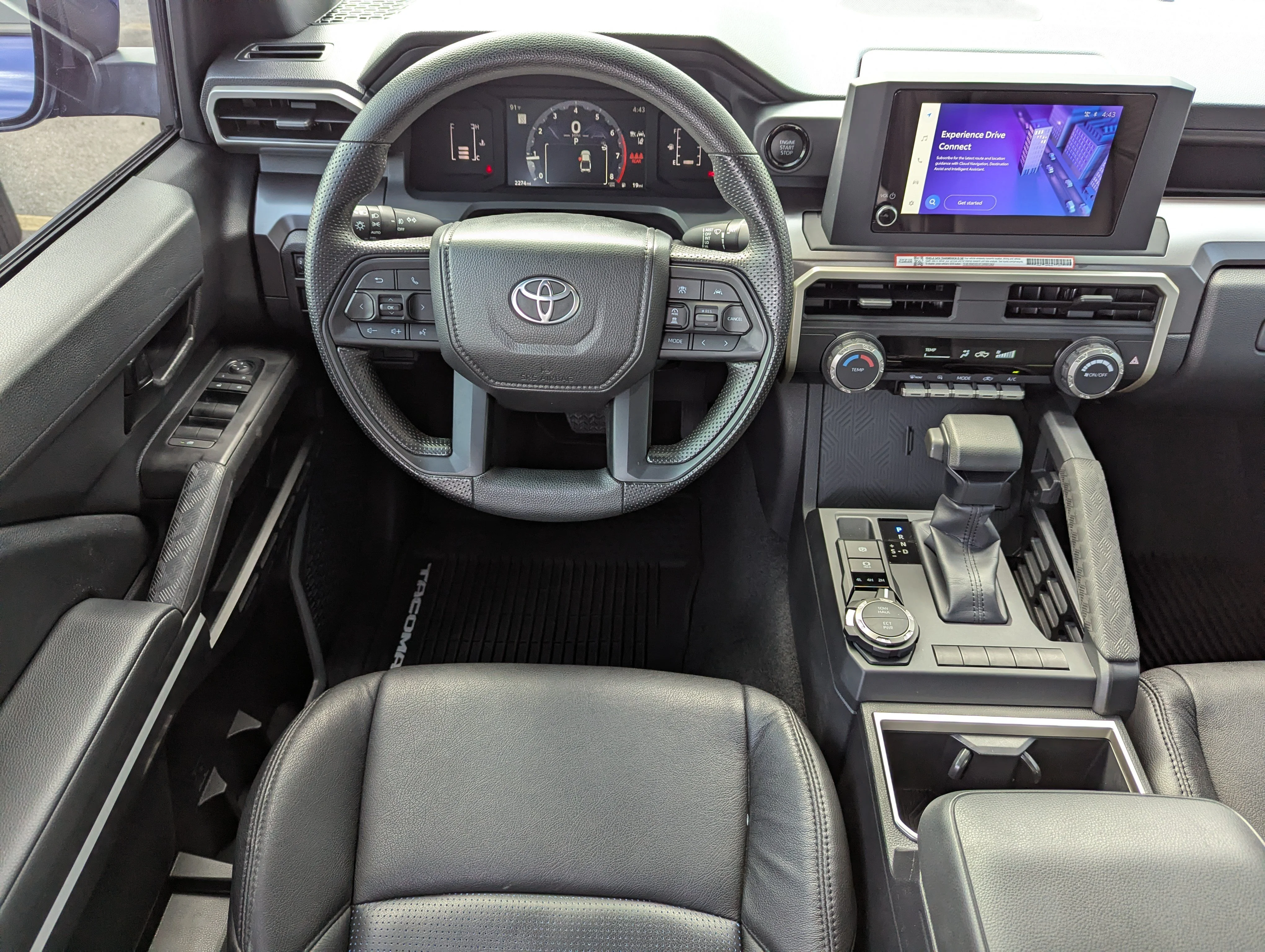 Used 2025 Blue Crush Metallic Toyota SR5 image 17