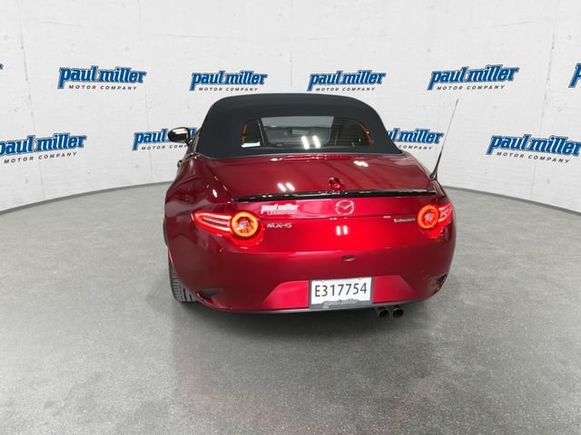 Certified Used 2025 Red Mazda Club image 9