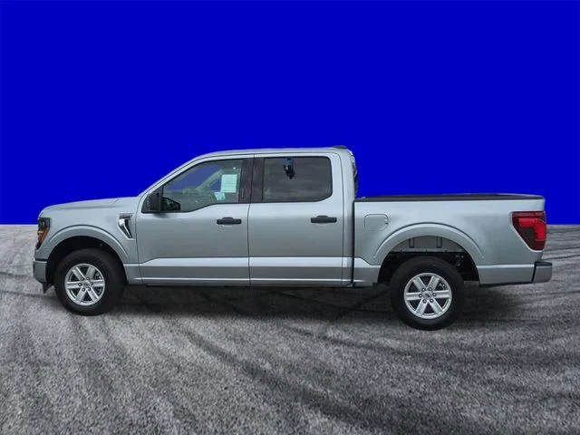 New 2026 Iconic Silver Metallic Ford XLT image 7