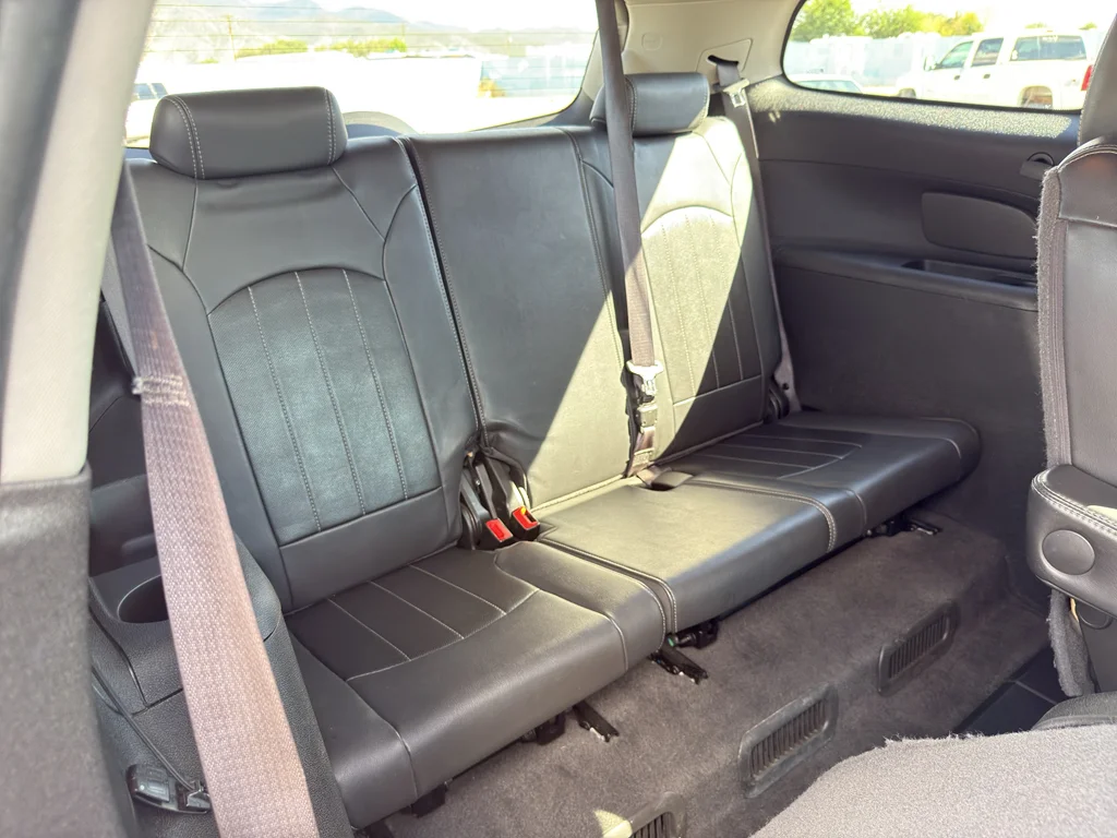 Used 2013 Quicksilver Metallic Buick Leather image 18