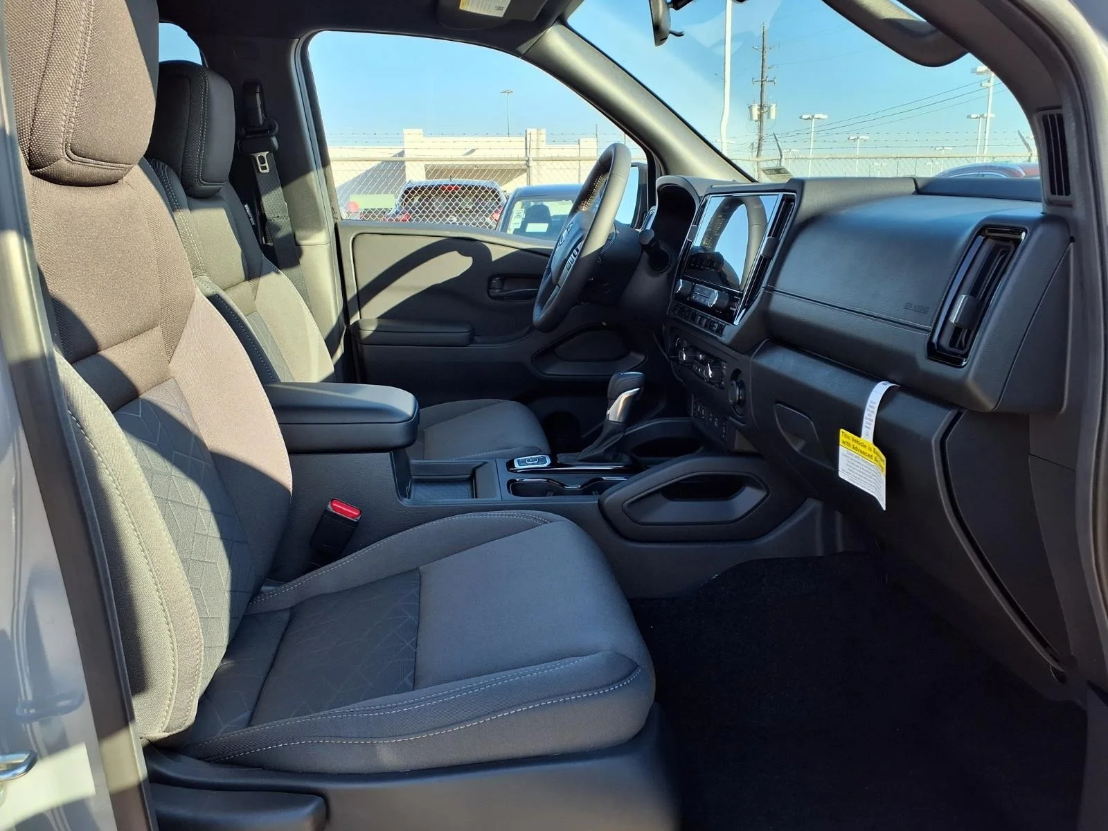 2026 Nissan Frontier Crew Cab SV - 7